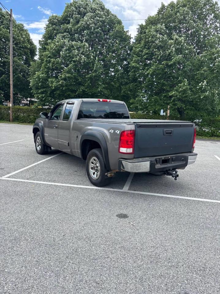 GMC Sierra 1500 SL Ext. Cab 4WD 2013