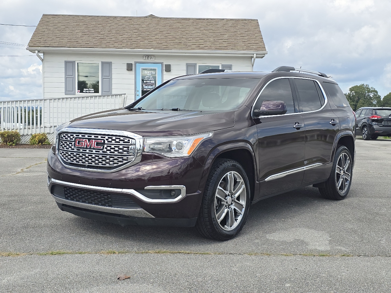 2017 GMC Acadia FWD 4dr Denali