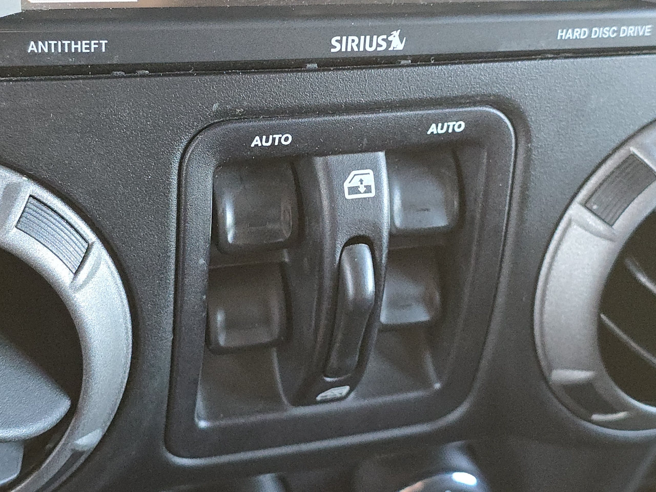 Jeep Wrangler Unlimited 4WD 4dr Sport 2016