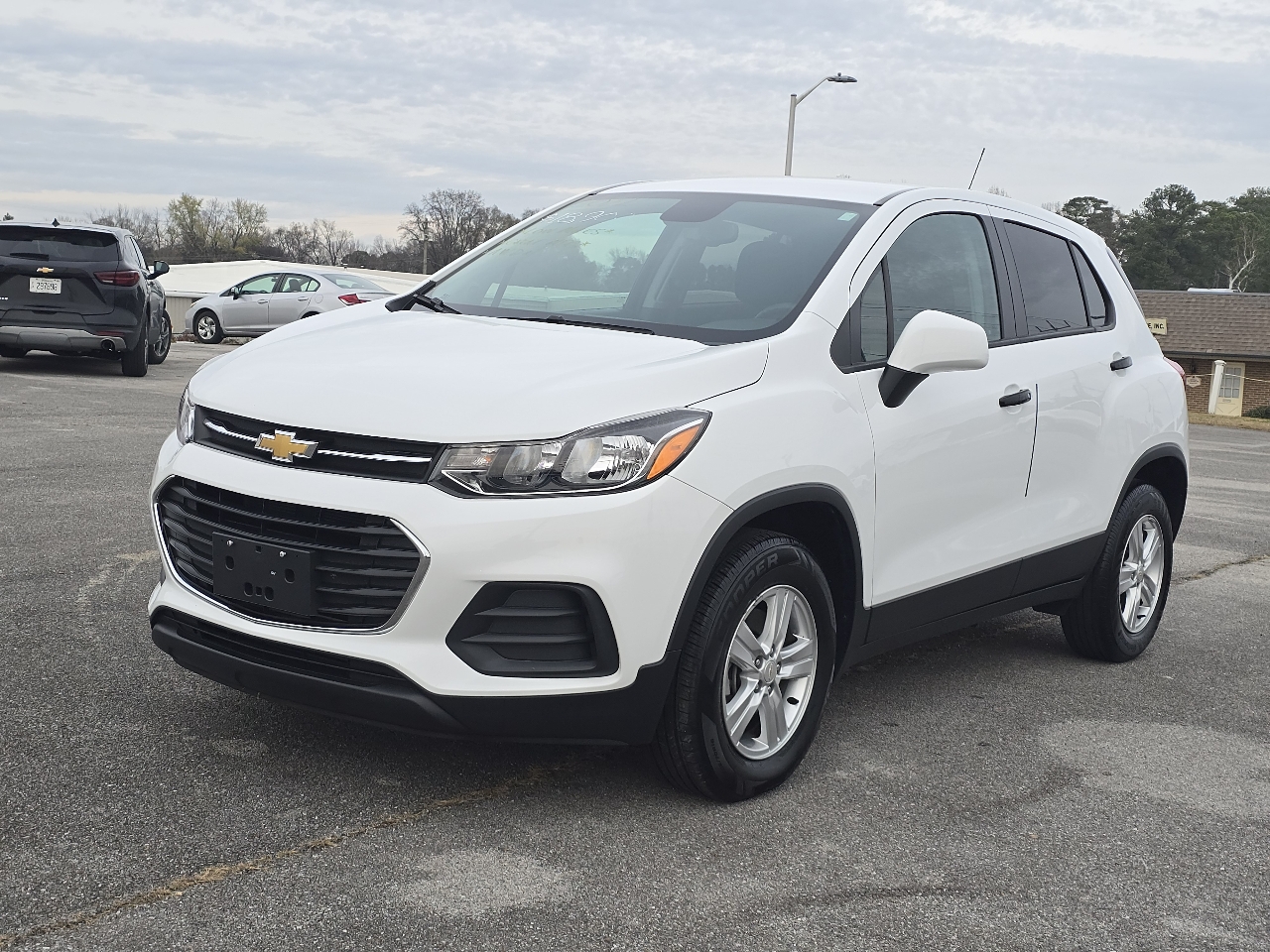 2022 Chevrolet Trax AWD 4dr LS