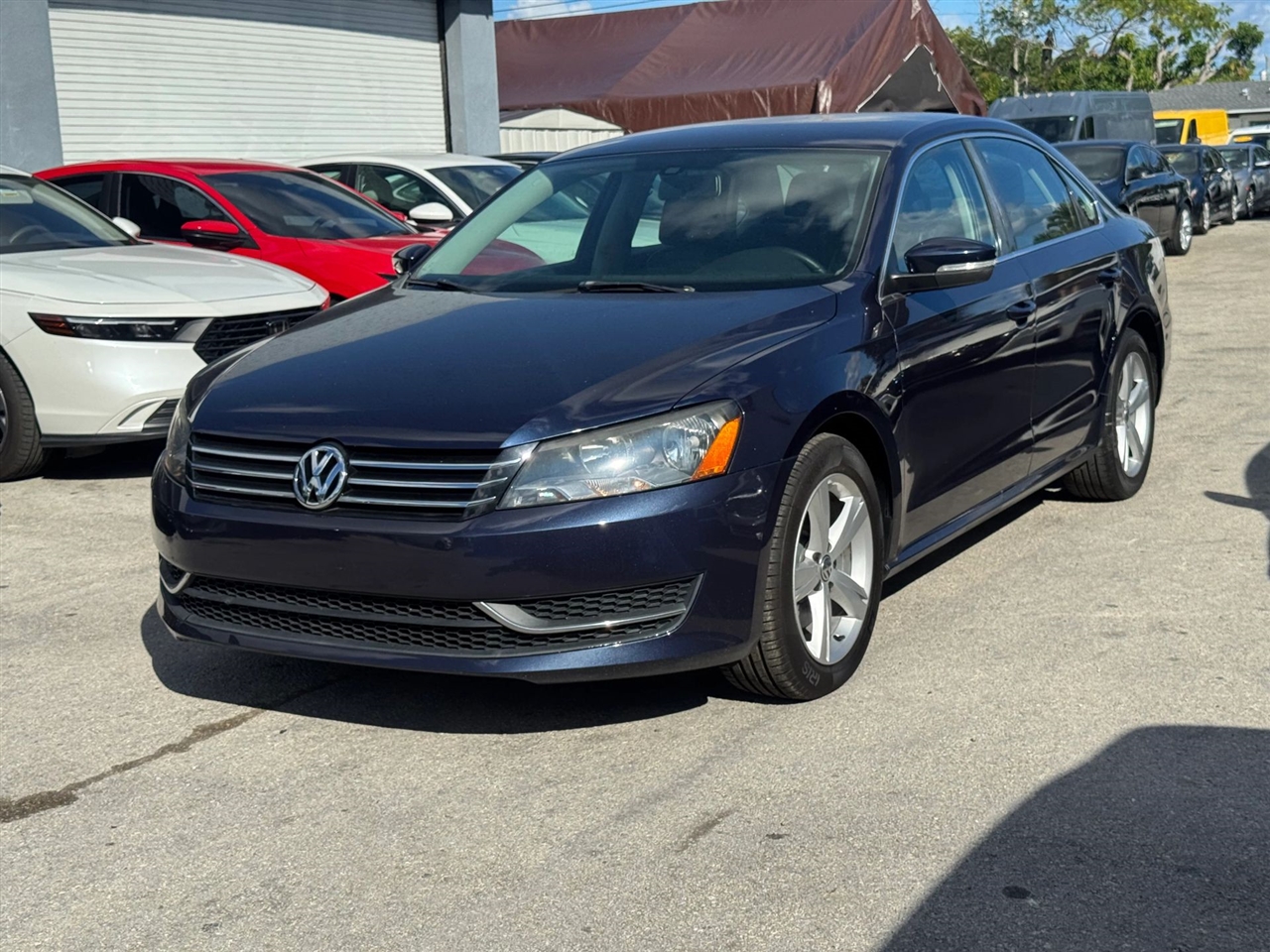 2015 Volkswagen Passat SE's photo