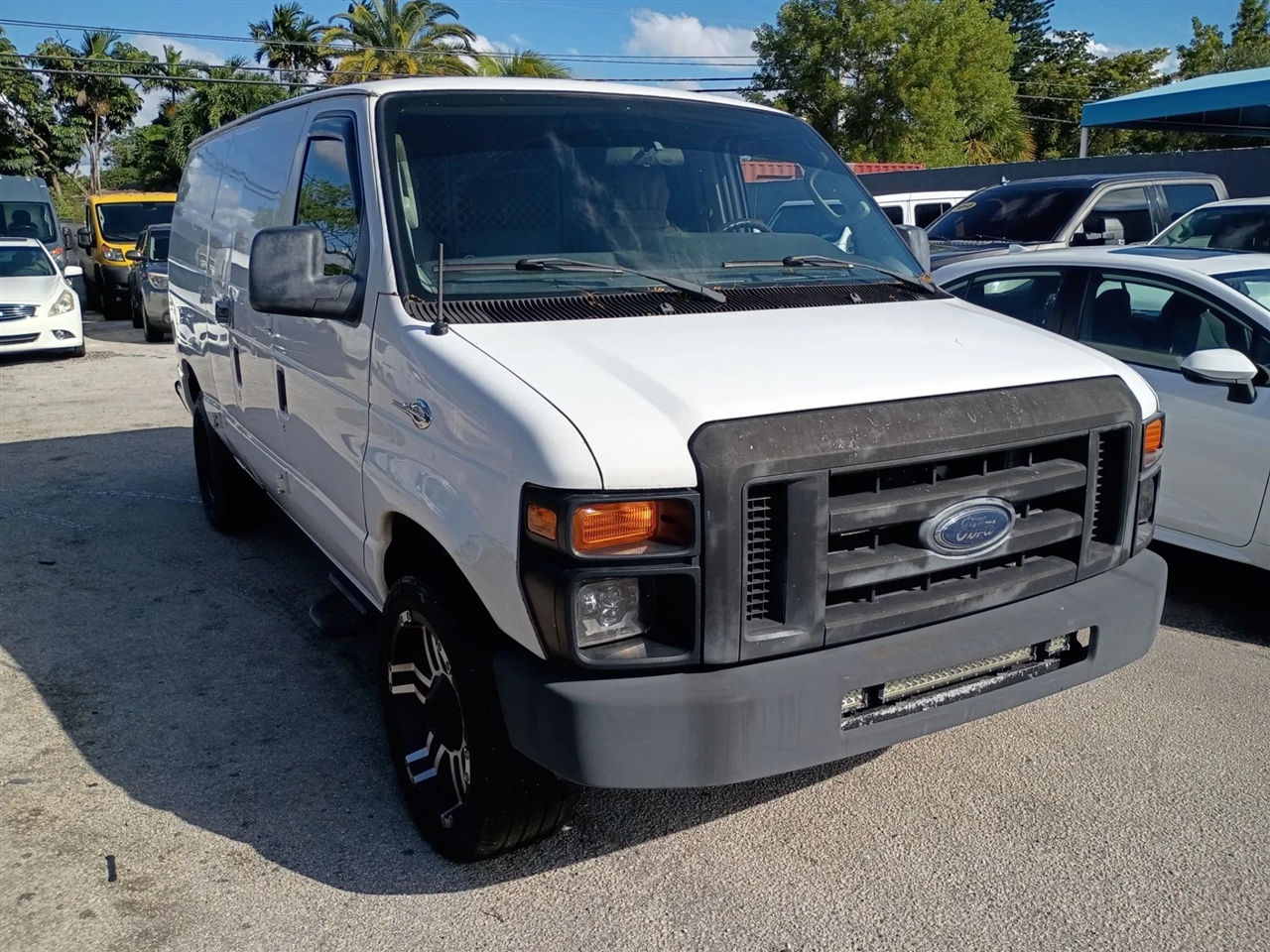 2013 Ford Econoline E-250