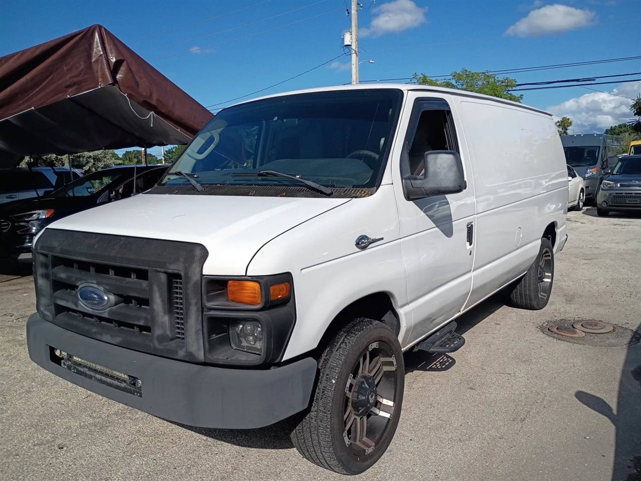 Ford Econoline E-250 2013