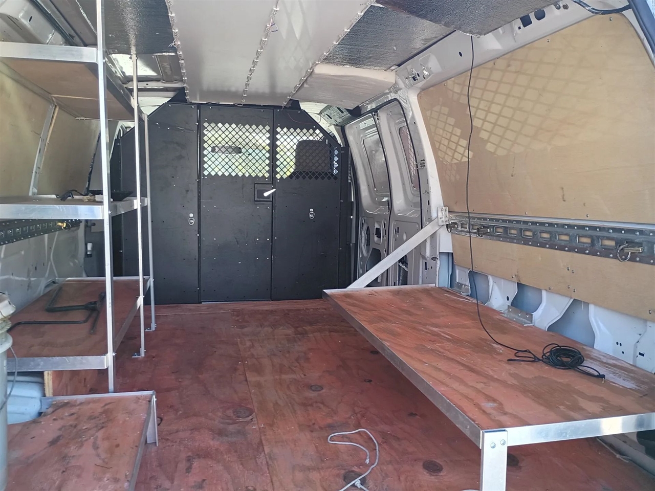 Ford Econoline E-250 2013