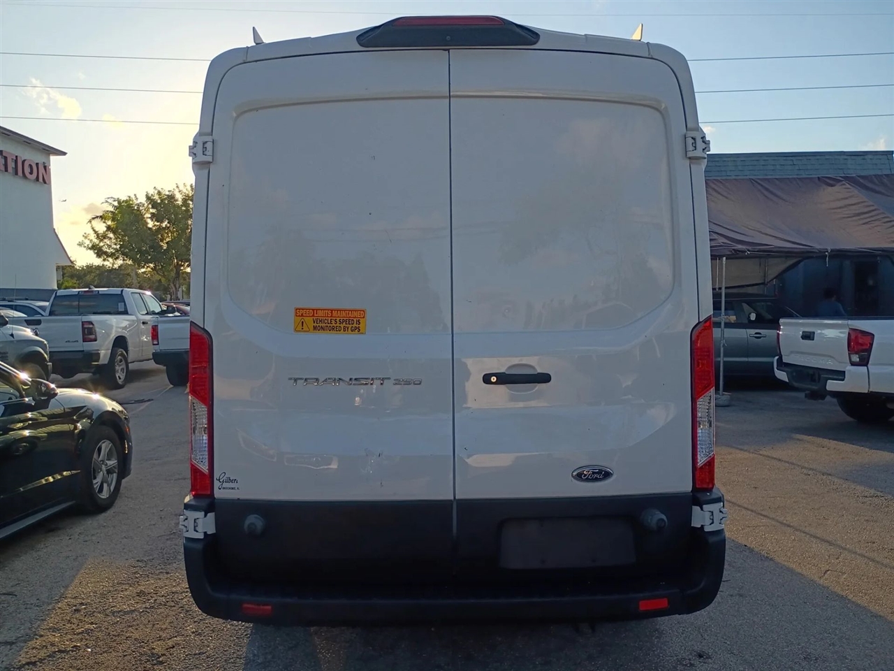 Ford Transit 250 Van Med. Roof w/Sliding Pass. 148-in. WB 2019