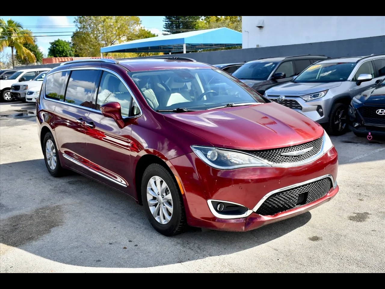 2019 Chrysler Pacifica Touring-L