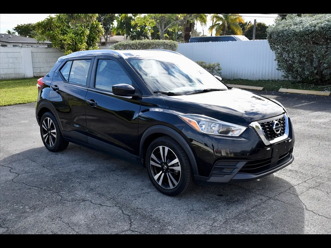 2020 Nissan Kicks SV