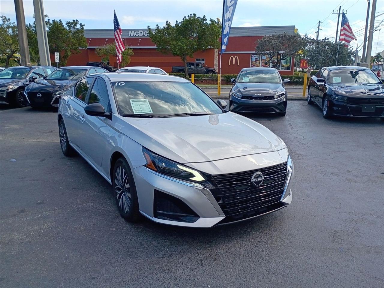 2024 Nissan Altima 2.5 SV AWD