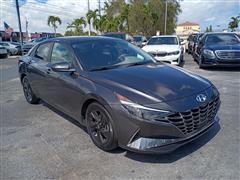 2021 Hyundai Elantra 