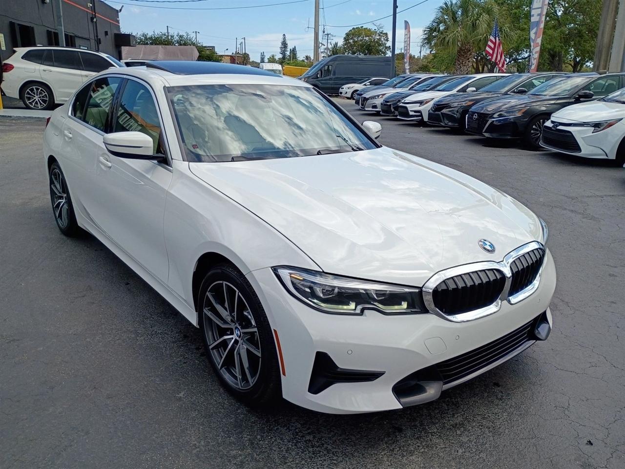 2021 BMW 3-Series 330i