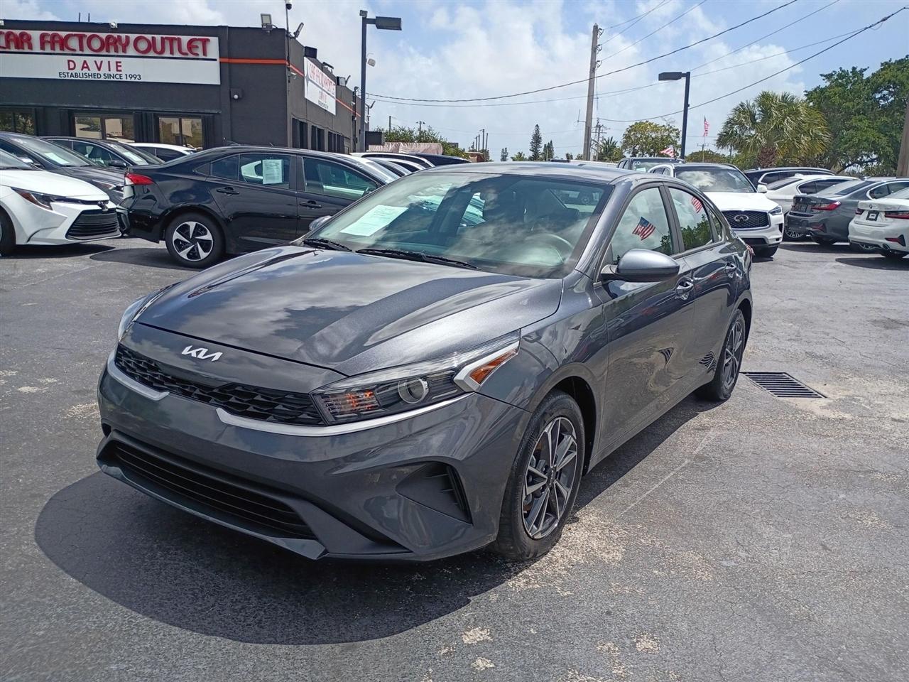 2023 Kia Forte LXS