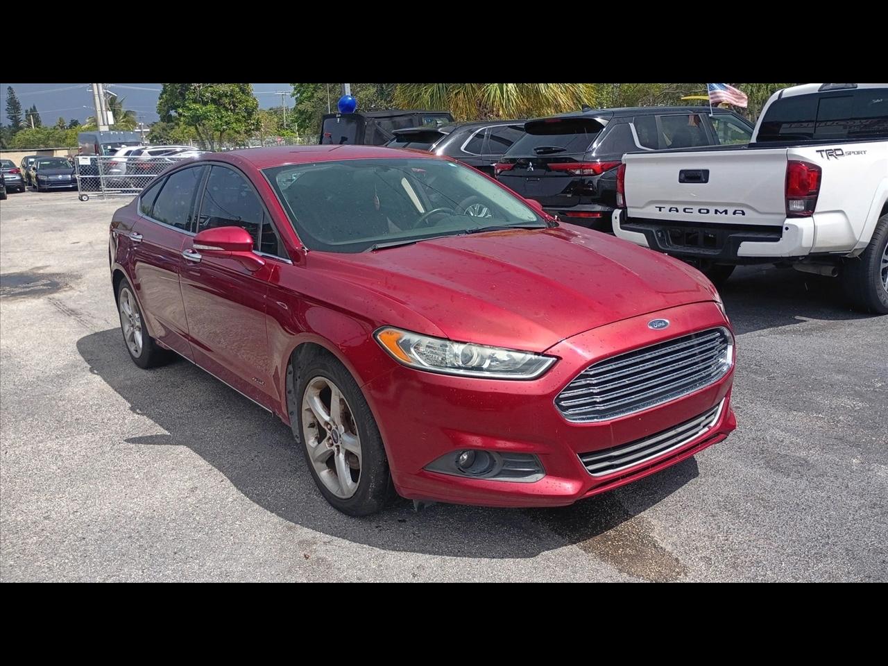 2016 Ford Fusion SE