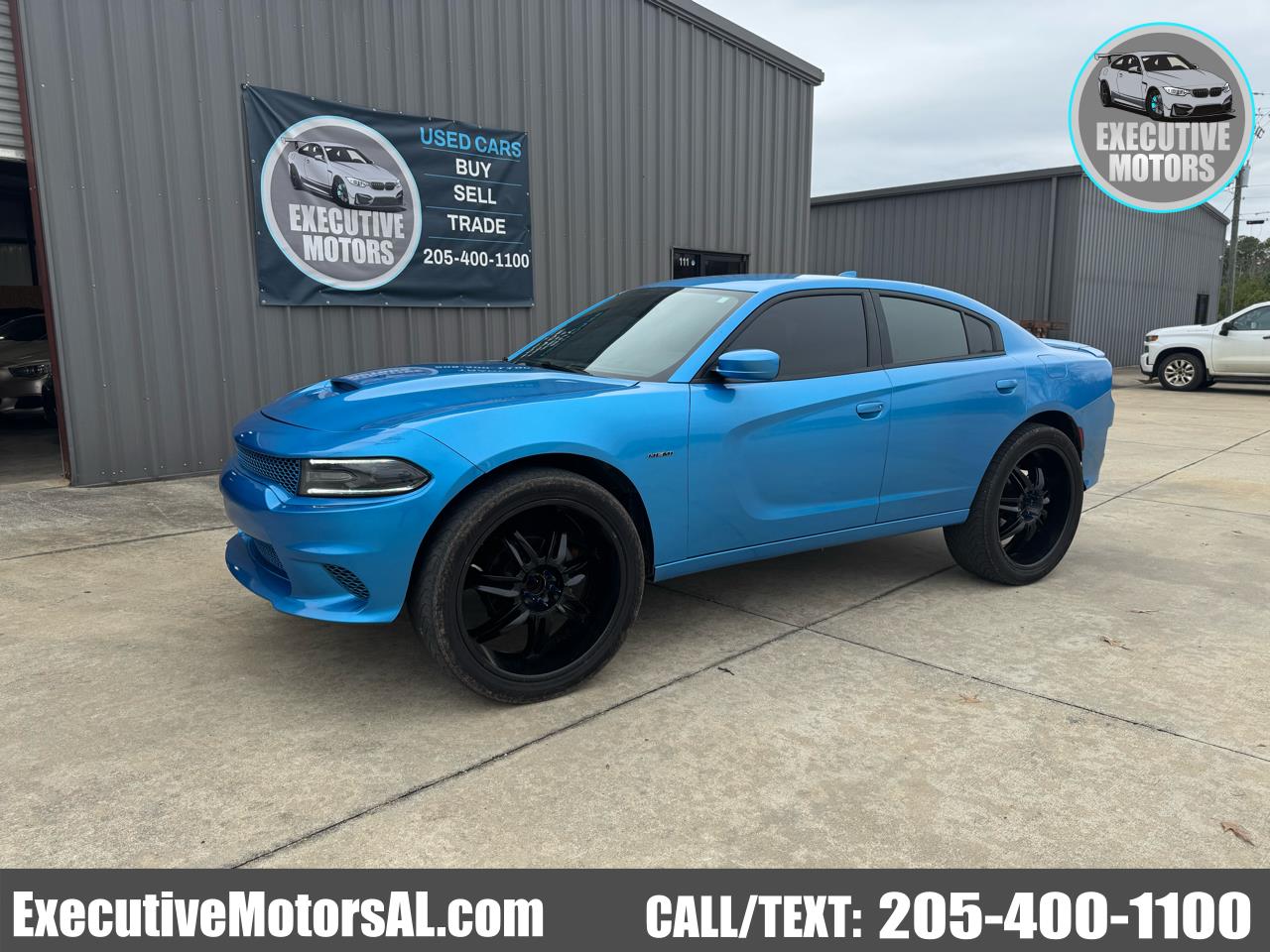 2015 Dodge Charger R/T's photo