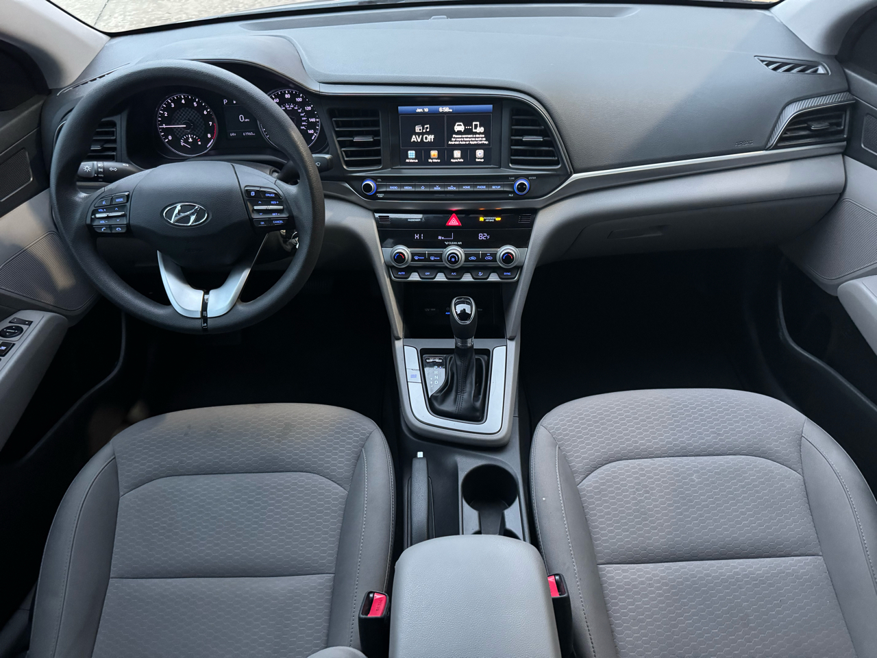 Hyundai Elantra Limited 2020