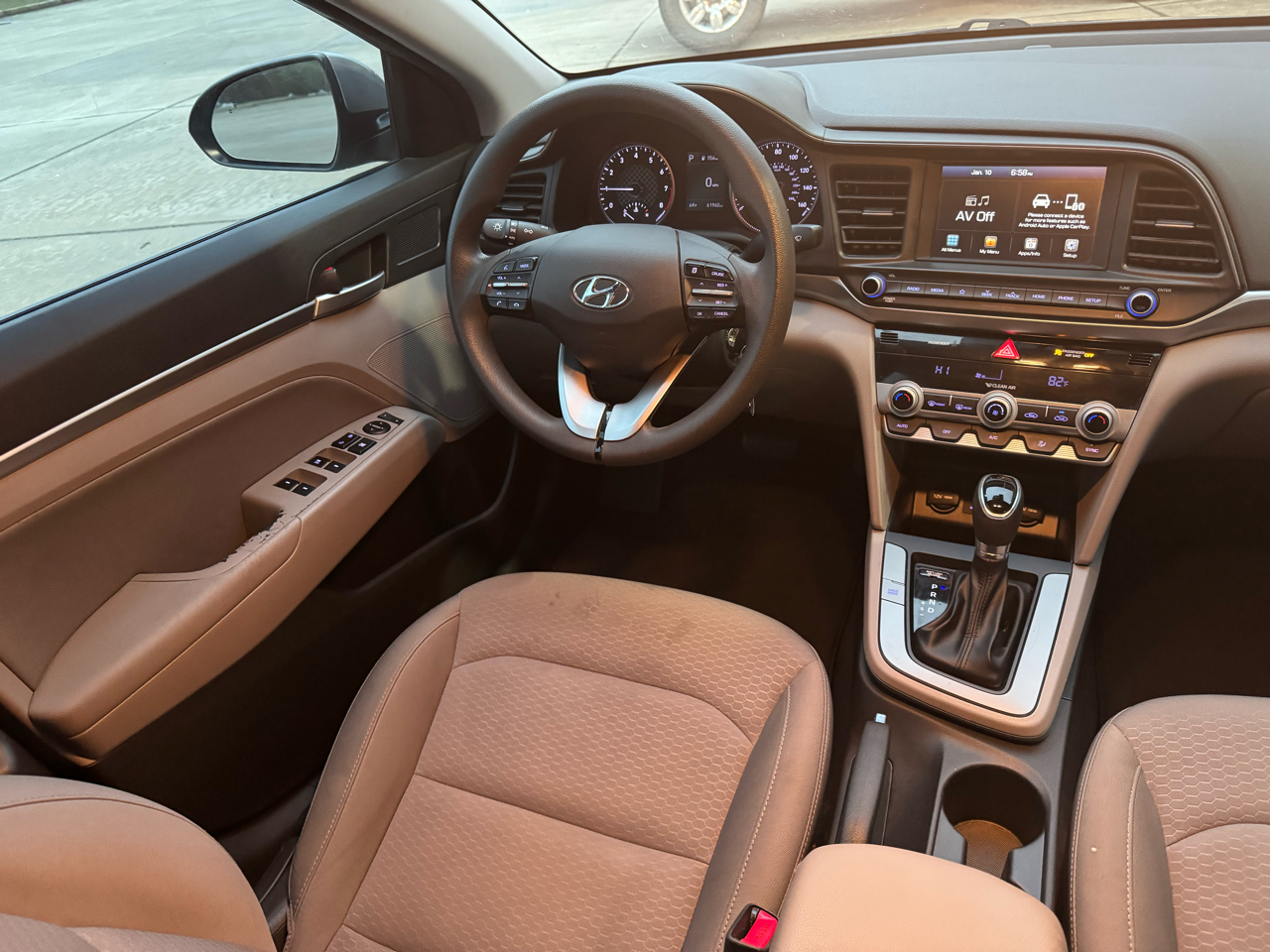 Hyundai Elantra Limited 2020