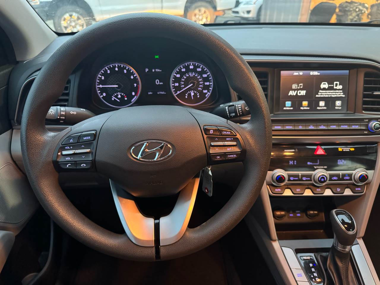 Hyundai Elantra Limited 2020