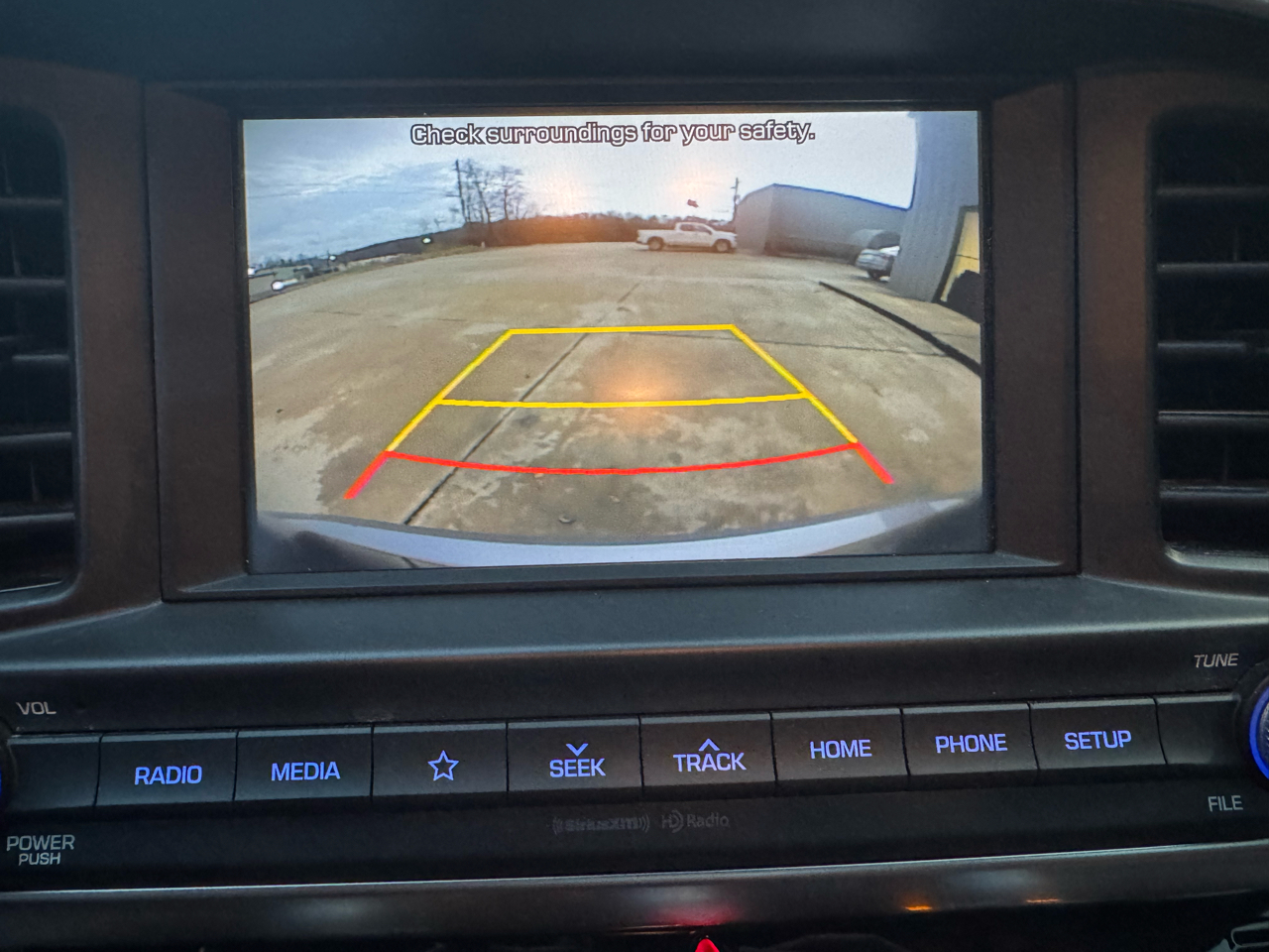 Hyundai Elantra Limited 2020