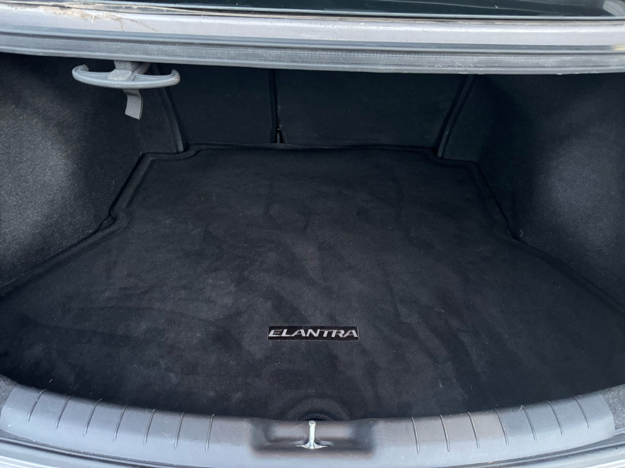 Hyundai Elantra Limited 2020