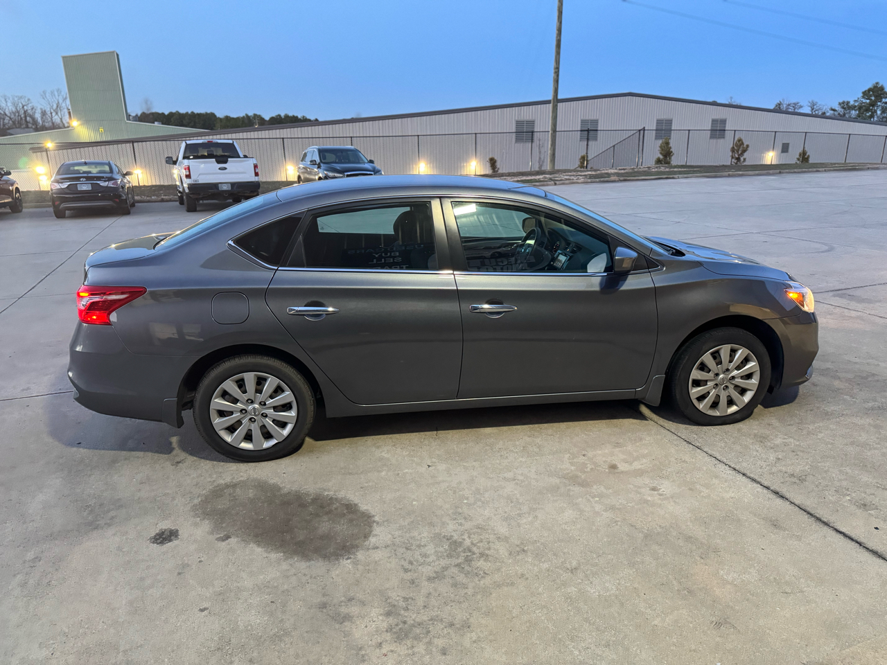 Nissan Sentra 1.8 S 2019