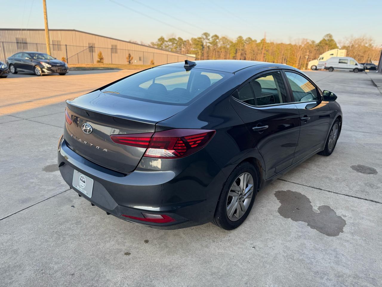 Hyundai Elantra Limited 2020