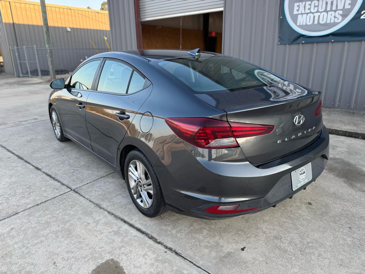 Hyundai Elantra Limited 2020