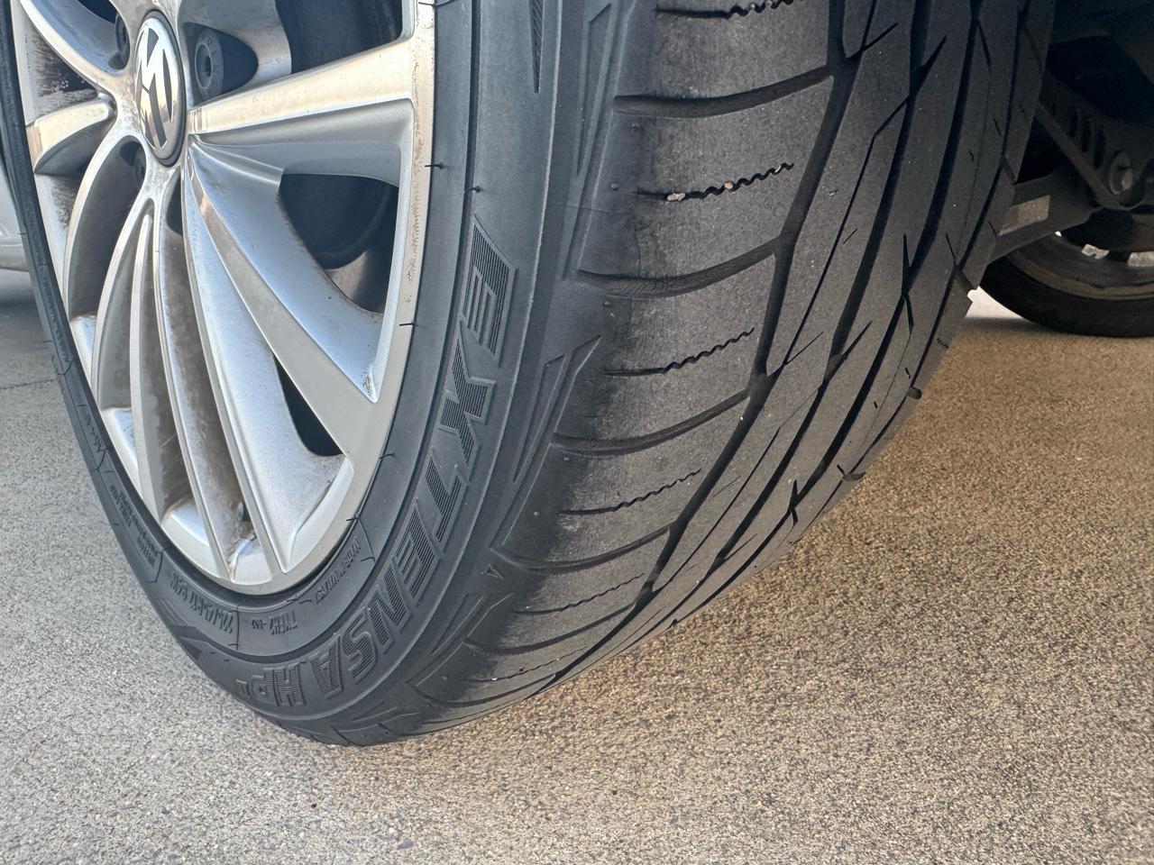 Volkswagen Jetta SEL 6A 2016