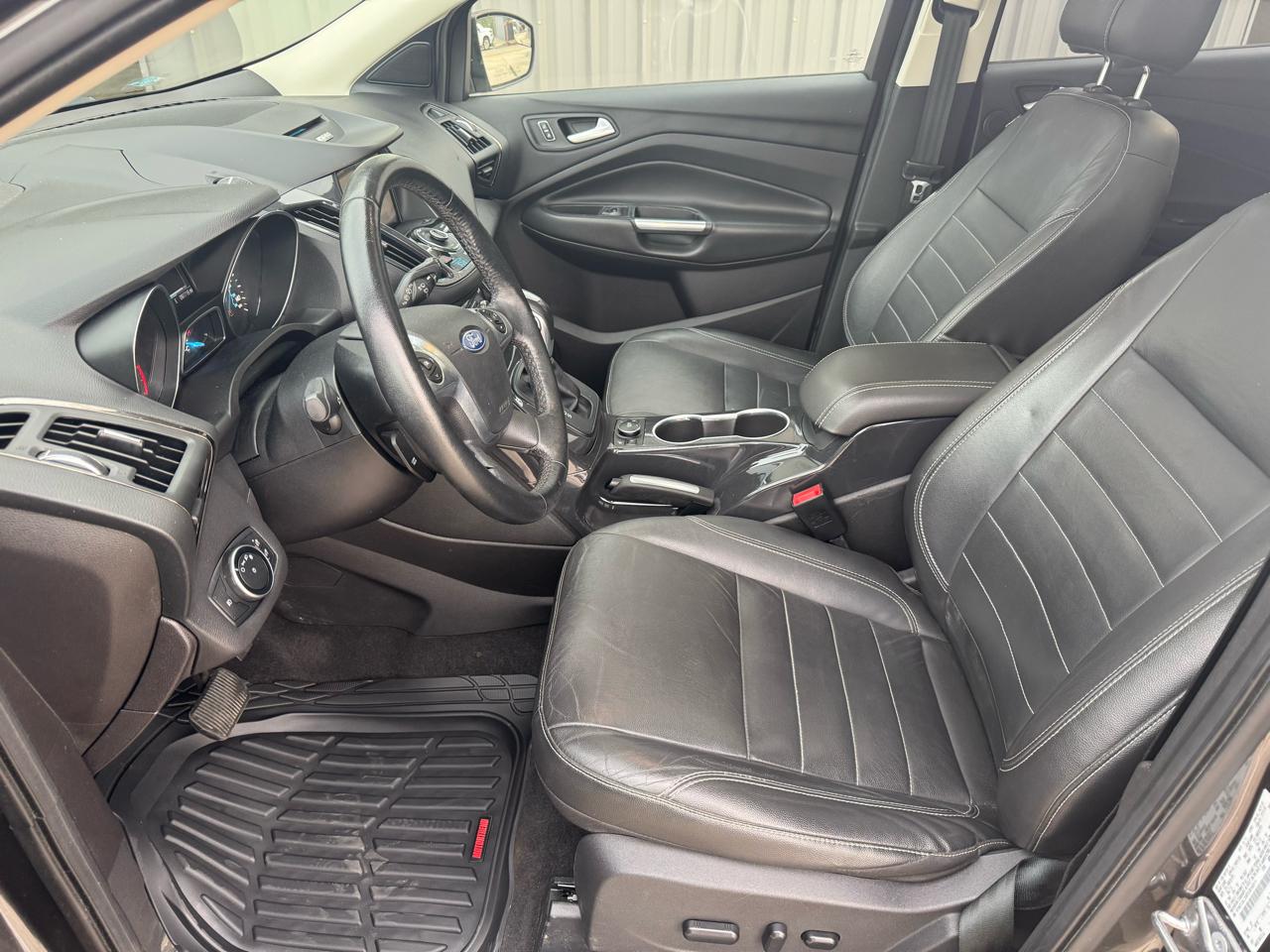 Ford Escape Titanium FWD 2015