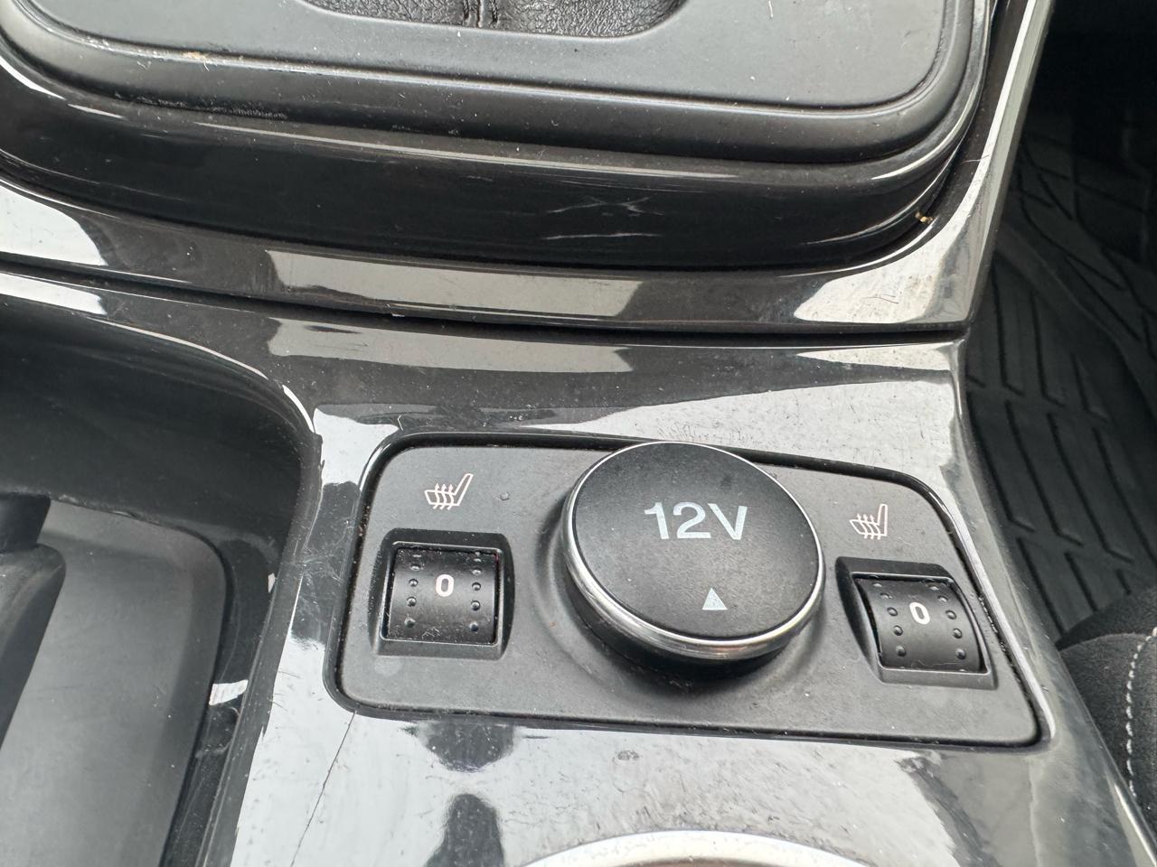 Ford Escape Titanium FWD 2015