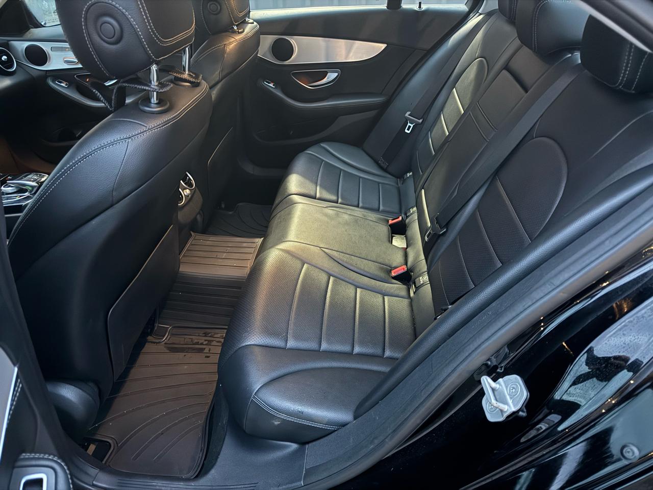 Mercedes-Benz C-Class C300 4MATIC Sedan 2016