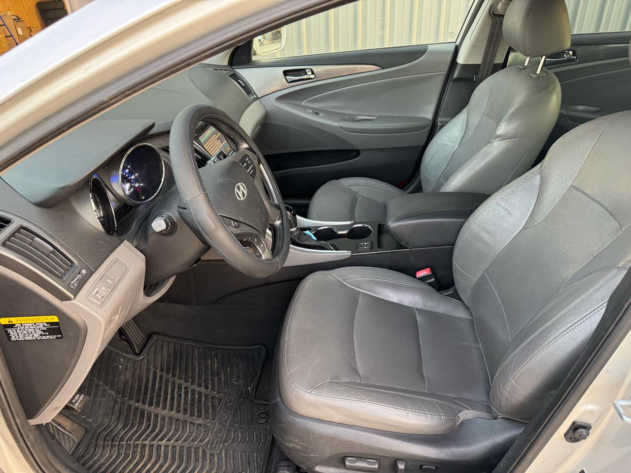 Hyundai Sonata Hybrid Sedan 2015