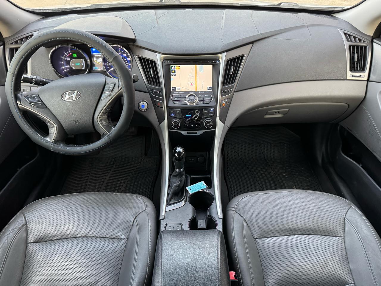 Hyundai Sonata Hybrid Sedan 2015