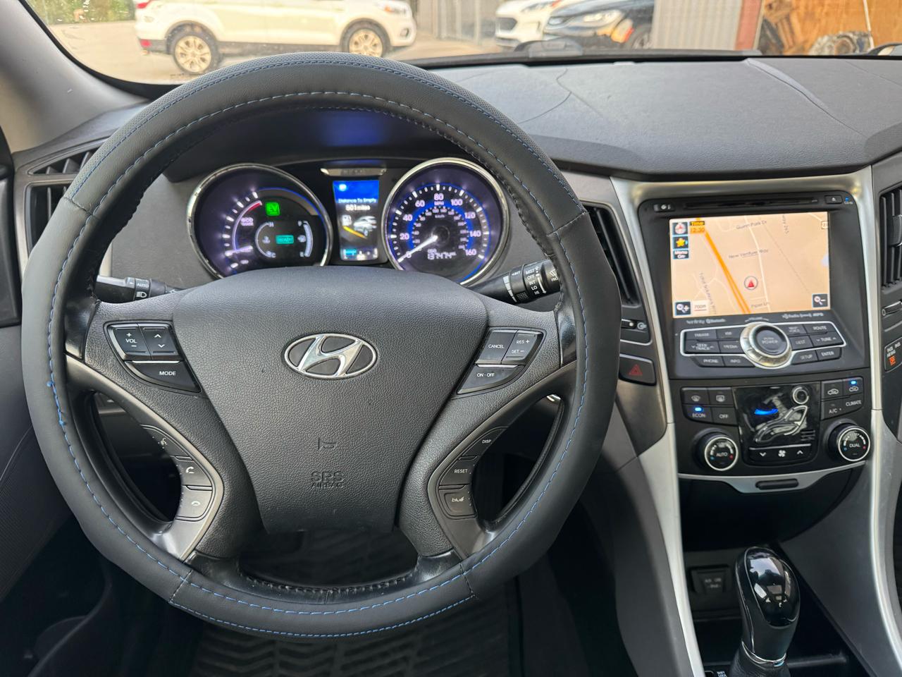 Hyundai Sonata Hybrid Sedan 2015