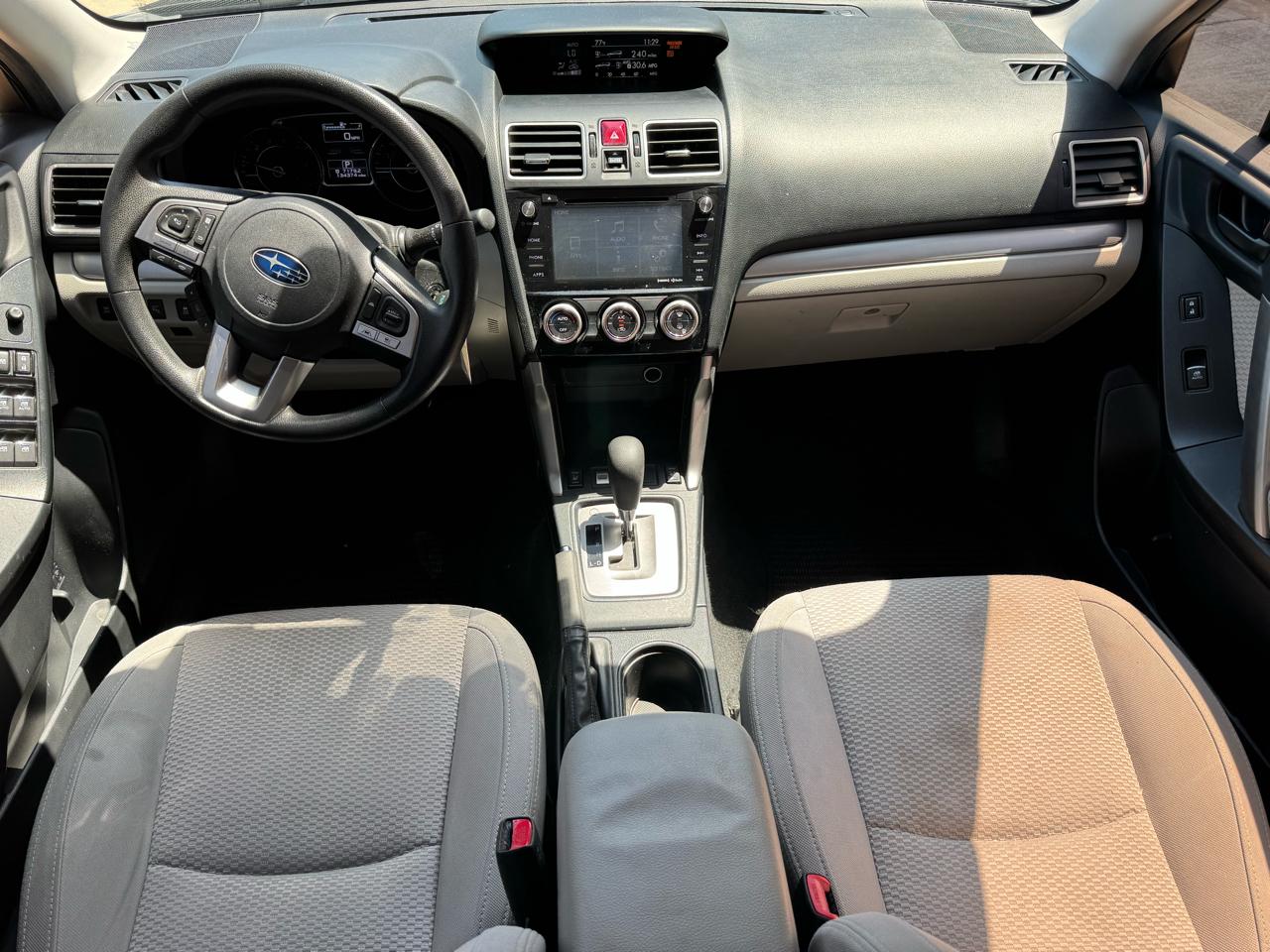 Subaru Forester 2.5i Premium PZEV CVT 2017
