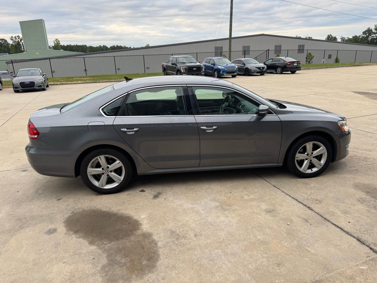 Volkswagen Passat Limited Edition 4D Sedan 2015