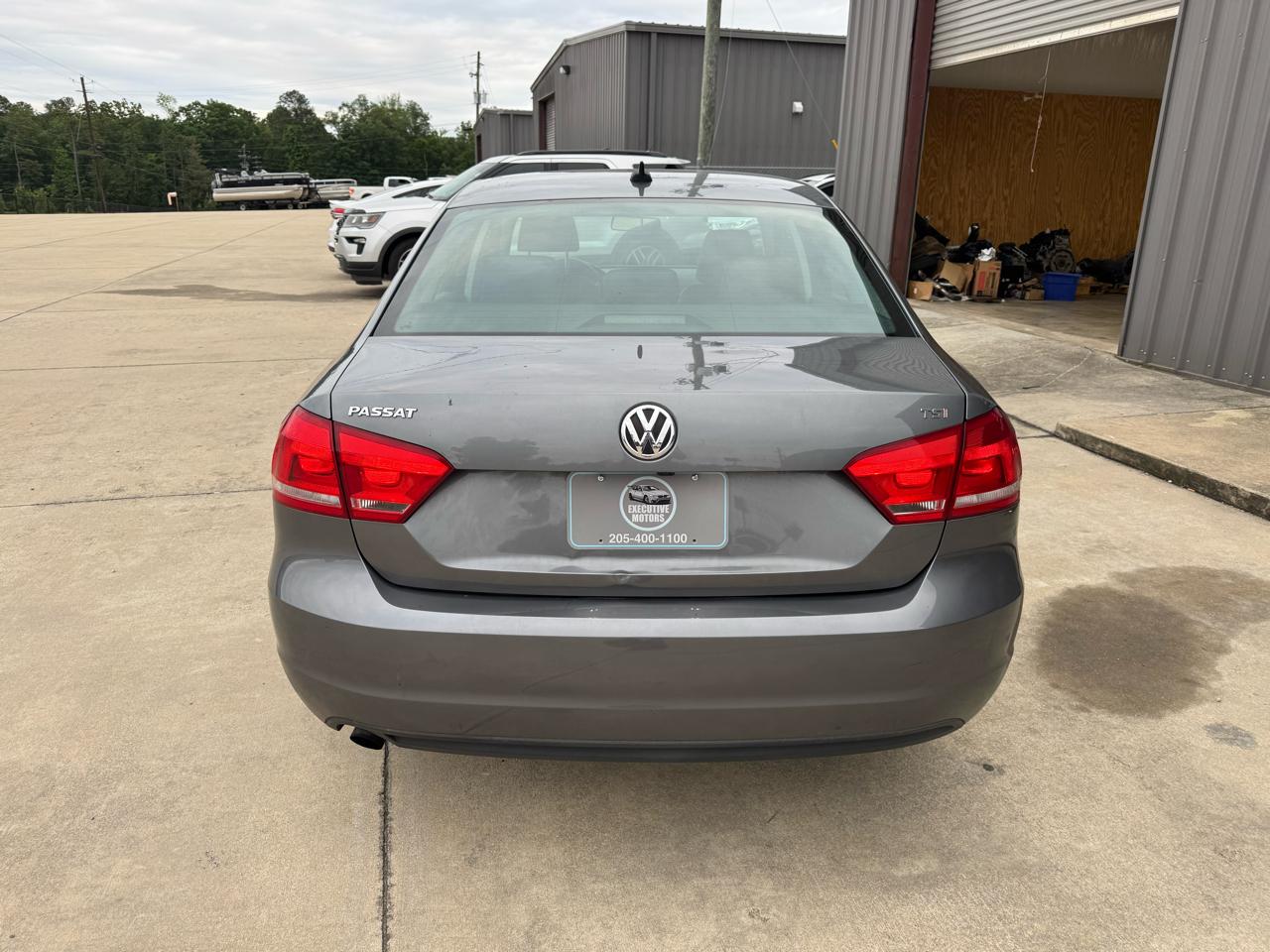 Volkswagen Passat Limited Edition 4D Sedan 2015