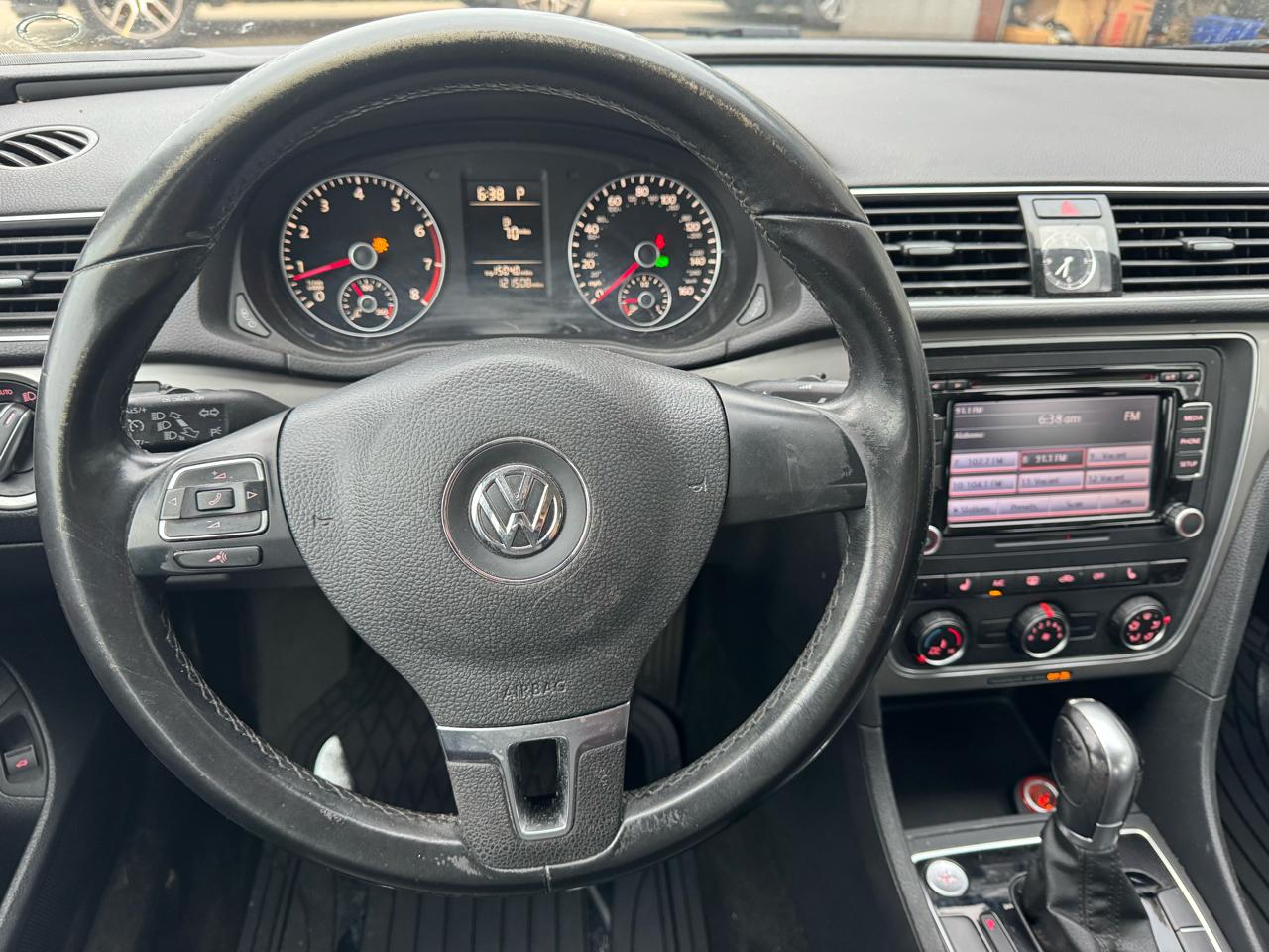 Volkswagen Passat Limited Edition 4D Sedan 2015