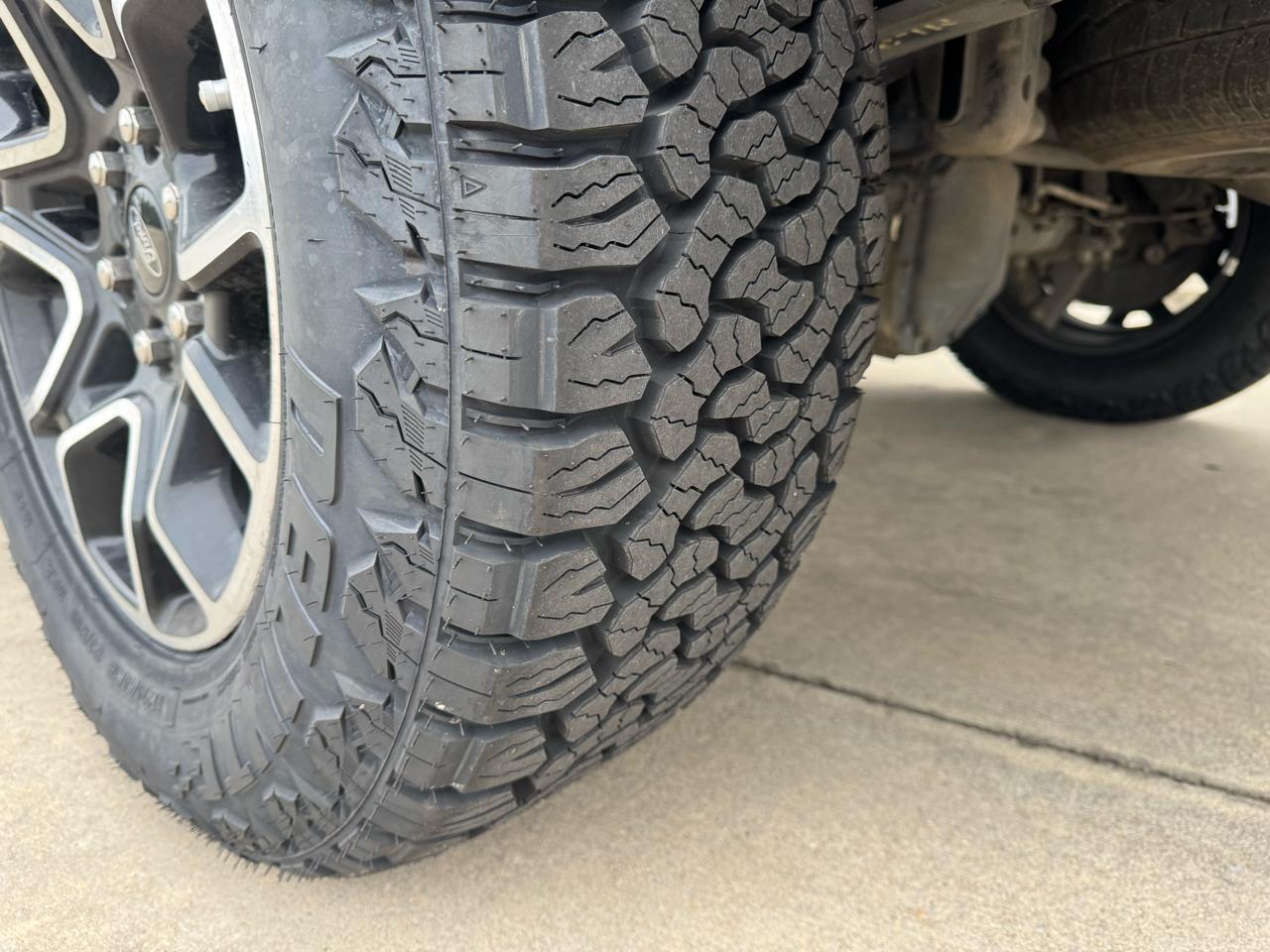 Ford F-150 4WD SuperCrew 145" XLT 2021