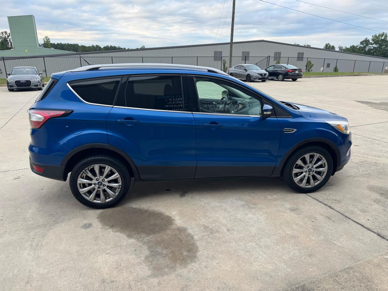 Ford Escape Titanium FWD 2017