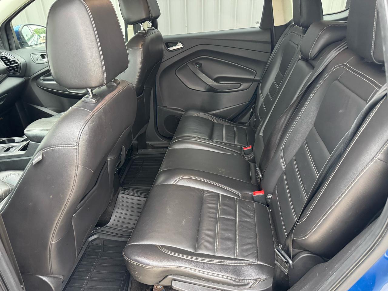 Ford Escape Titanium FWD 2017