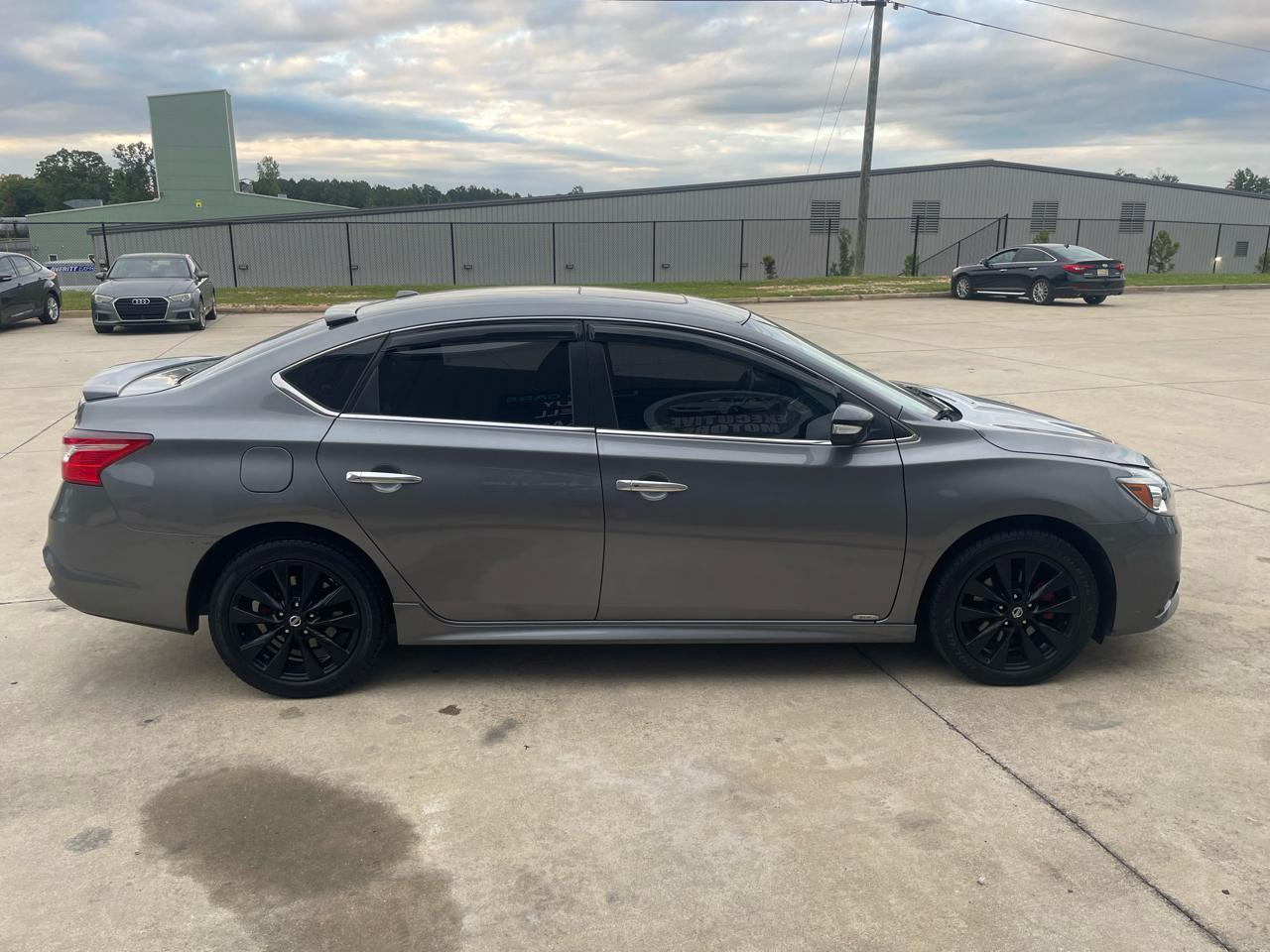 Nissan Sentra SR 4D Sedan 2018