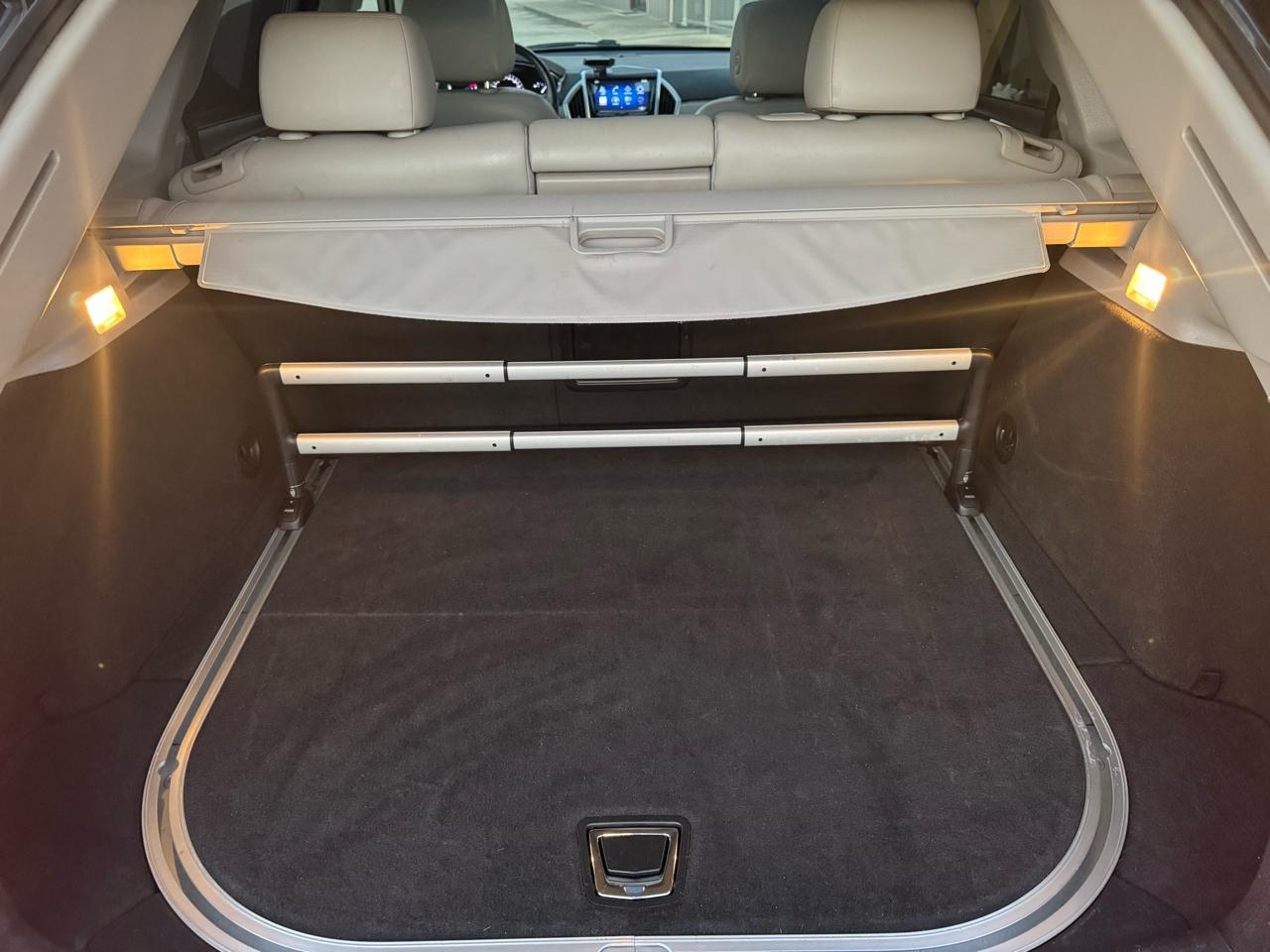 Cadillac SRX Luxury Collection FWD 2016