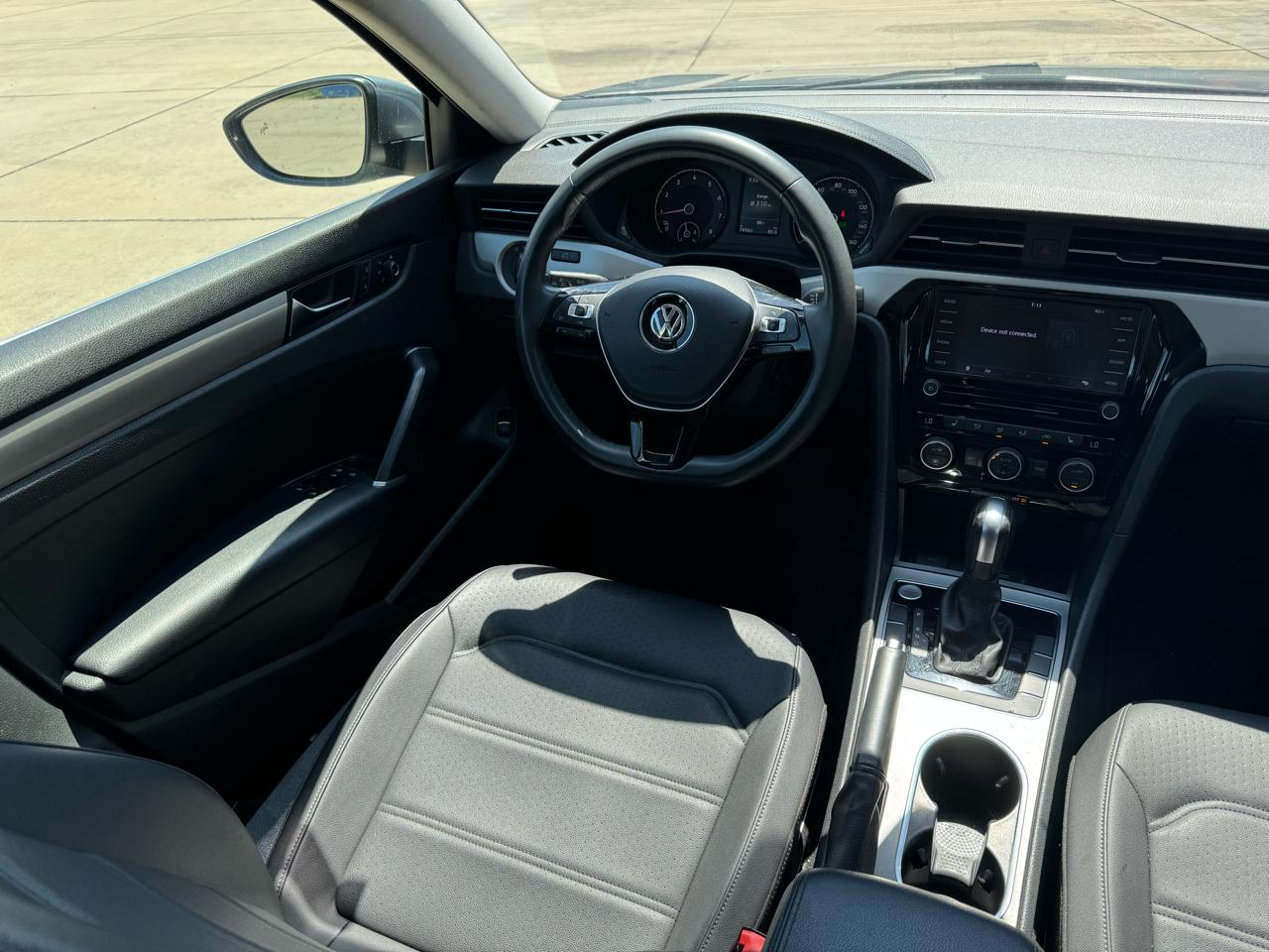 Volkswagen Passat SE 2022