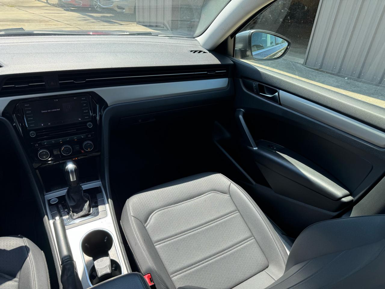 Volkswagen Passat SE 2022