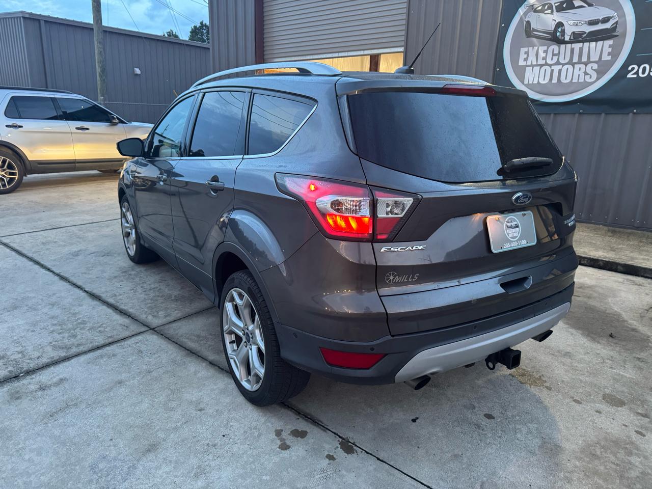 Ford Escape Titanium 4WD 2017