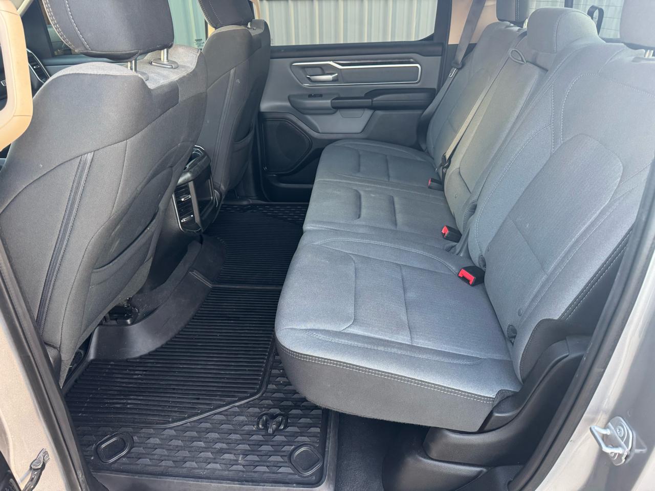 RAM 1500 Big Horn Crew Cab SWB 4WD 2019