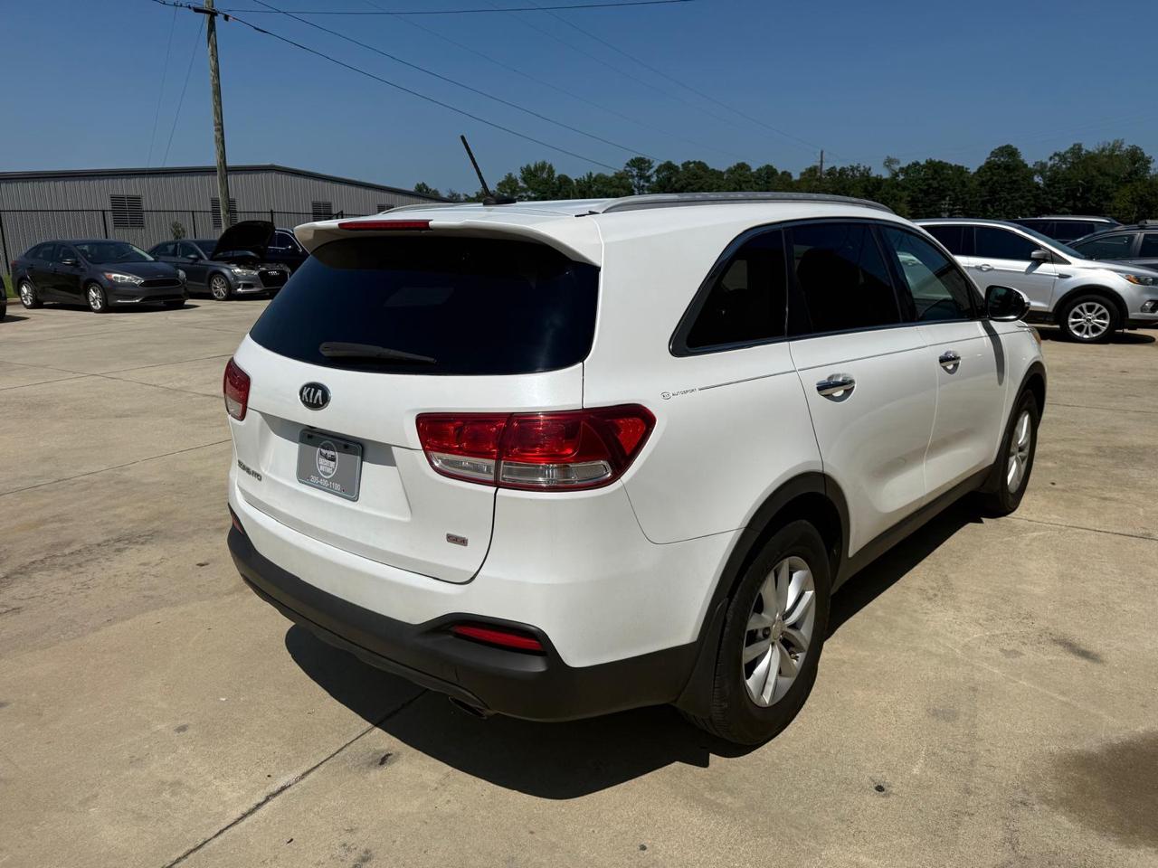 Kia Sorento LX 2WD 2016