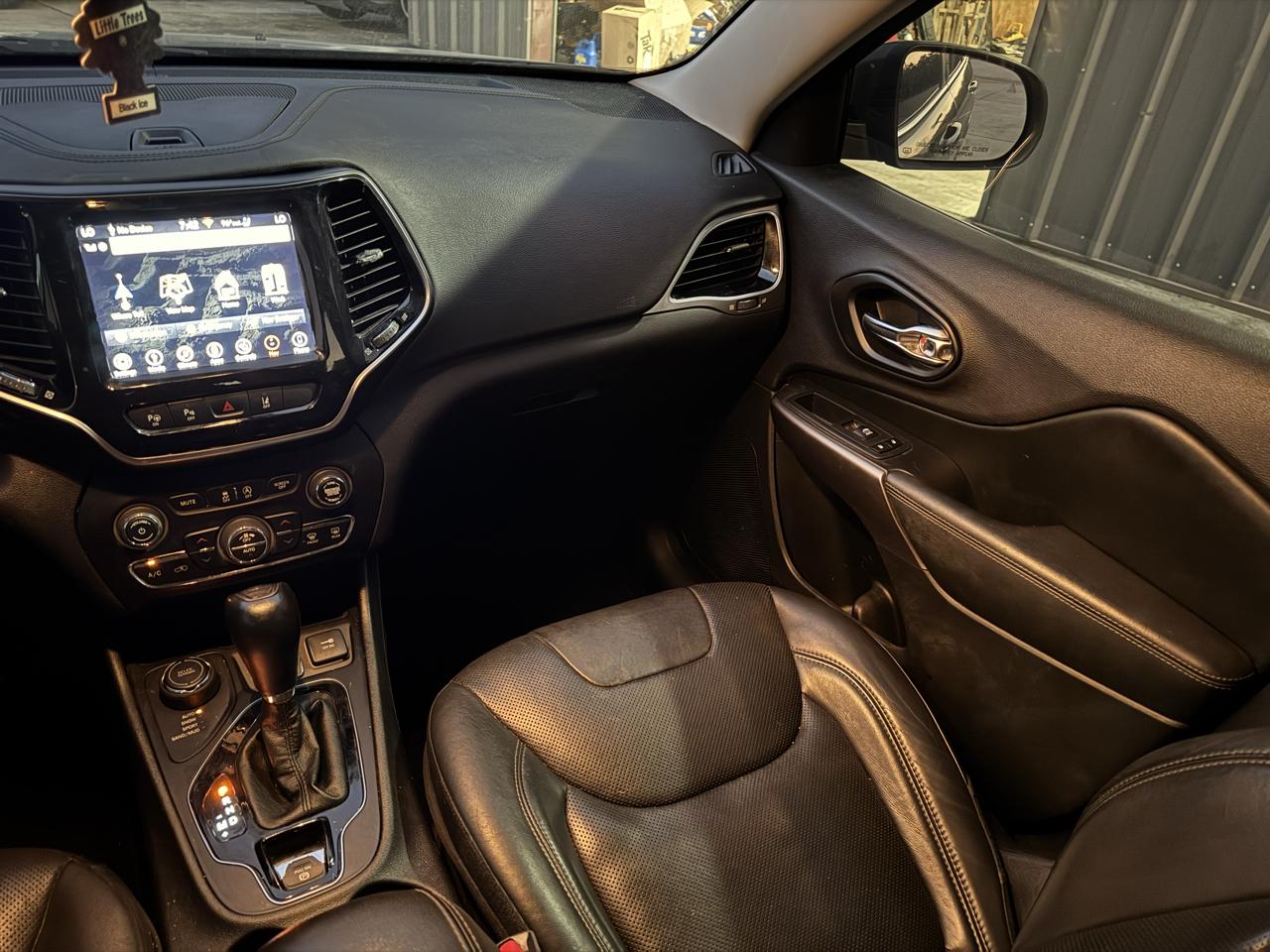 Jeep Cherokee Limited 4WD 2019