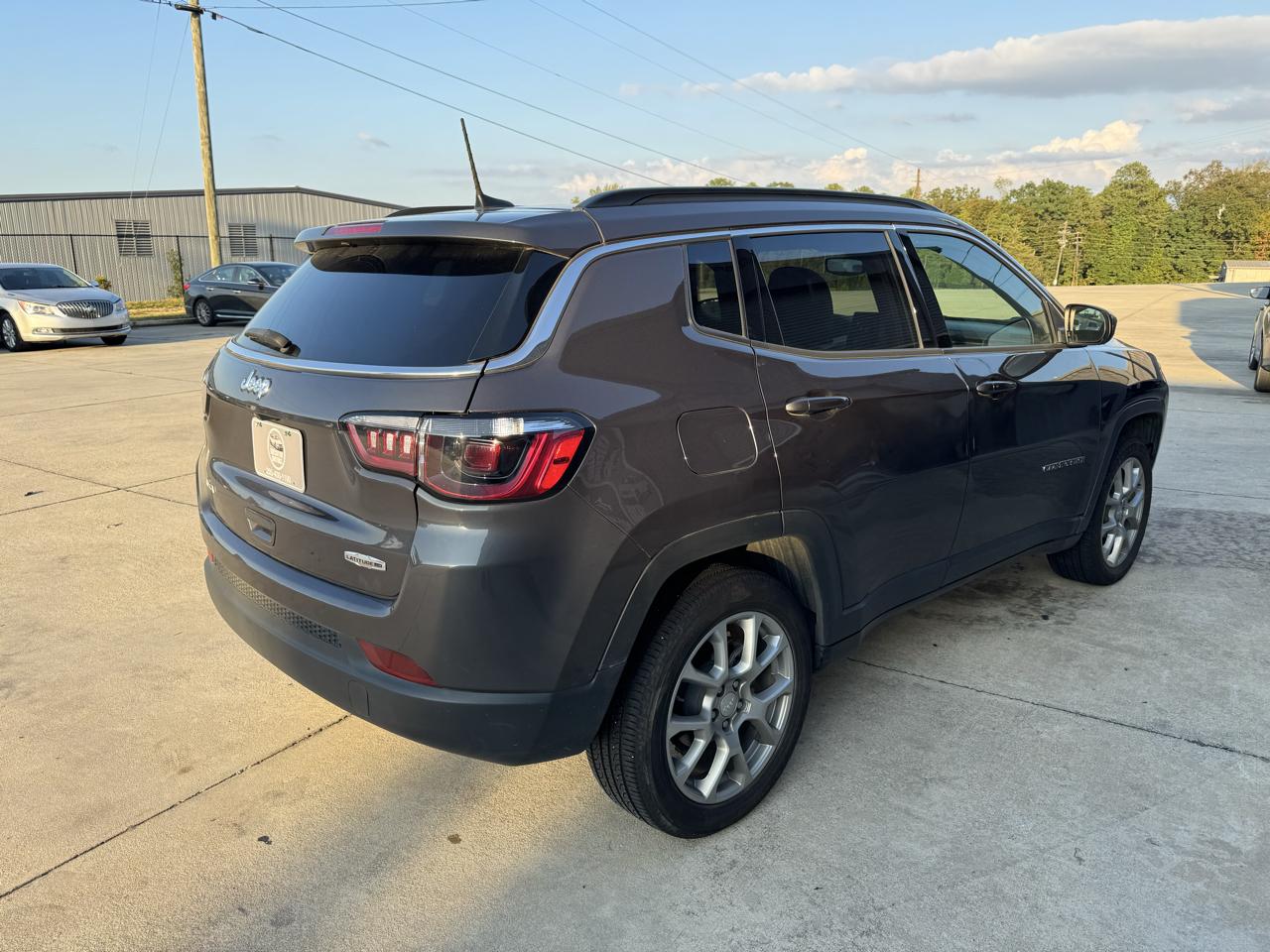 Jeep Compass Latitude Lux 4x4 2024