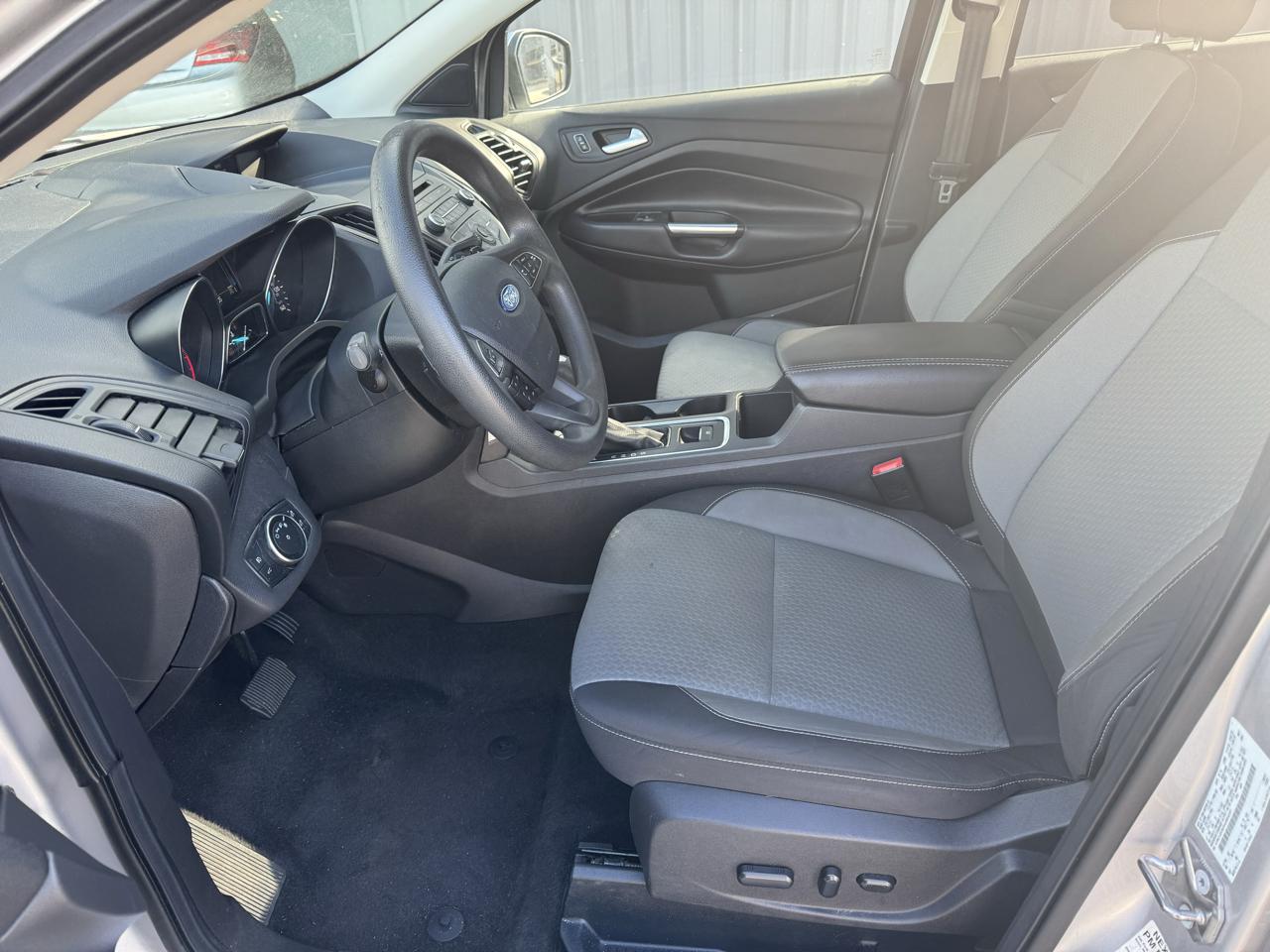 Ford Escape SE FWD 2017