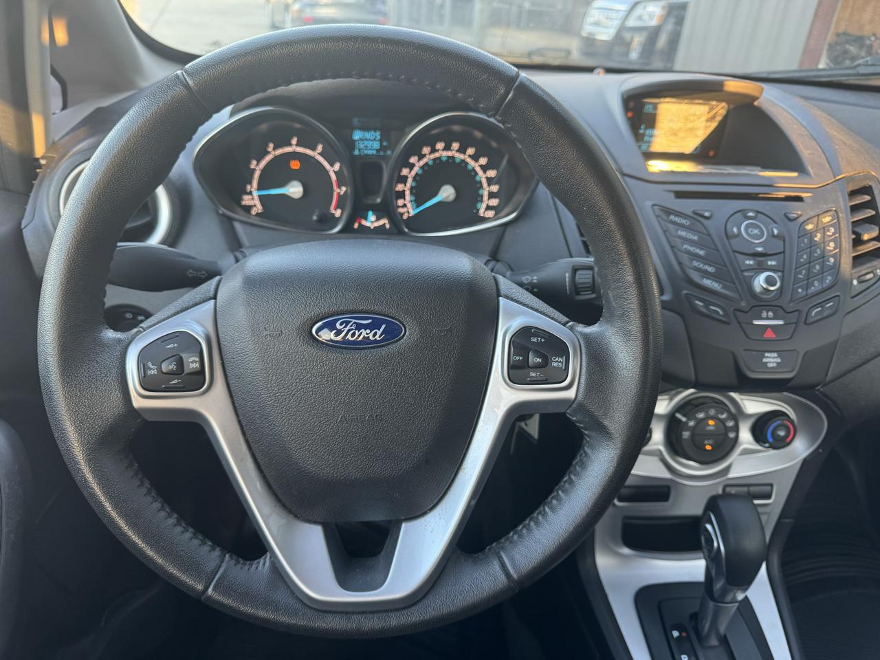 Ford Fiesta SE Hatchback 2016